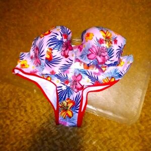 Floral bra and panty set size 38